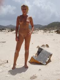 Ältere Frauen Zum FKK Strand: 1. Porno-Bilder, Sex Fotos, XXX Bilder  780333 - PICTOA
