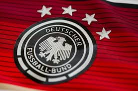 Welcome to the homepage of the world cup silver medalists. Entscheidung Des Patentamtes Dfb Adler Gehort Dem Fussballbund Fussball Stuttgarter Zeitung