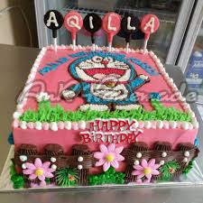 Selain penampilan kue ulang tahun, rasa dari kue juga merupakan hal yang penting. Doraemon Request Warna Pink Karena Anr Homemade Cilacap Facebook