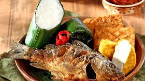 Resep ikan cue potong balado. Resep Nasi Timbel Ikan Mas Enak Semakin Lezat Saat Dinikmati Dengan Sambal Ulek Dan Lalapan Tribun Batam