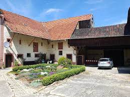 Erstellen sie eine benachrichtigung und teilen sie ihre favoriten, um ihre traumimmobilie zu finden. Haus Kaufen Bitburg 180 M 356 000 Athome