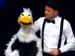 Kukla nasıl konuşturulur,vantrilok olmak,dudak kıpırdatmadan konuşmak,volkan abi,kukla izle,sihirbaz. Vantrolog Burak Parli Turkiye Nin Vatrolog Gosterisi