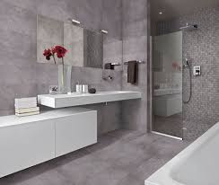 In conclusione, il tuo nuovo bagno con doccia sarà più facile da pulire, molto più sicuro e vivrai il bagno come mai prima d'ora. Bagno Moderno Con Vasca E Box Doccia In Muratura Floor Expo Flickr