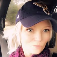 Ashlee Brooke (@daisyroom328)