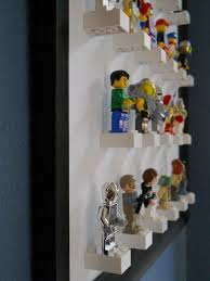 フィギュアの綺麗な飾り方 部屋の実例9例 センスあふれる工夫が凄い luv interior part 2 レゴルーム インテリア 収納 子供部屋のアイデア