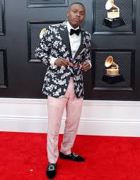His birthday, what he did before fame, his family life, fun trivia facts, popularity rankings, and more. Rapper Dababy Height Weight Shoe Size Body Measurements Facts Bio Height And Weight Body Measurements Dark Brown Hair Color