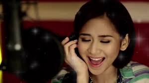 The Original-Sarah G. Singing 'Maybe This Time'