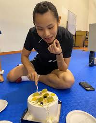 Learn everything an expat should know about managing finances in germany, including bank accounts, paying taxes, getting insurance and investing. Tai Tzu Ying Celebrates 26th Birthday 10 Years After Pulling Off An Outstanding Surprise At 2010 Singapore Open Badmintonplanet Com