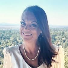 Elise Levine's Instagram, Twitter & Facebook