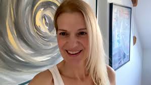 Loukia Agapiou kündigt ihr Konzert an