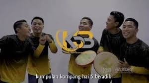 Ini adalah 5 adik beradik selebriti paling popular di dunia. Kompang 5 Beradik Official Invidious