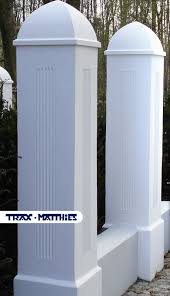 Zaunpfeiler Torpfeiler Zaunsaulen Aus Beton Pfeiler Pfeileraufsatz Zaun Toreinfahrt Fassade