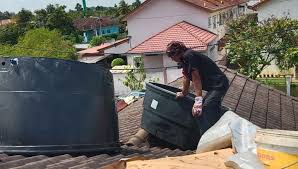 Tarif upah tukang pekerja bangunan harian dan borongan untuk tukang batu, upah tukang kayu, upah tukang cat, upah tukang gali tanah, upah upah tukang bangunan tentunya juga berbeda antara di perkotaan dan di pedesaan. Tukang Rumah Dan Tukang Paip Area Bangi Beli Sell Market Place