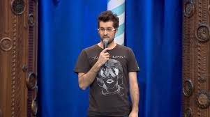 En çok gulunen esprileri cem yılmaz taktiğiyle yapılan esprileri. Abiler Taklidiyle Tanidigimiz Adamin Efsane Guldur Guldur Performansi Onedio Com