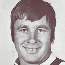 Give some love for Panther no44 Garry Harvey who is already set for  tomorrow. A goal kicking second rower, he played 61 matches back in  1969-1974 and resides in Mt Riverview.