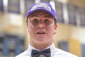 Photos from DW Daniel signing day