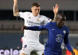 The dude ia legit a cheatcode. Phenomenal Footballer Social Media Goes Mad With N Golo Kante Love Chelsea News