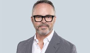 ENTREVISTA com Thomas Burkhardt, presidente da Marchon Eyewear, INC.