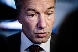 Vóór zijn intrede in de tweede kamer eind 2017, was van haga acht jaar lang raadslid in haarlem. Wybren Van Haga Debat In De Digitale Hofstad