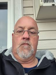 Looking for a woman in Clarksville TN. Any women in Clarksville looking for  an ebony couple?