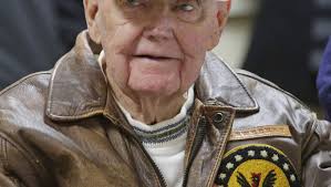 Pearl Harbor vet honors the fallen