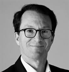 Lincoln Fraser's Instagram, Twitter & Facebook