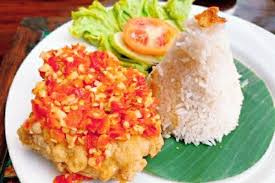 Yap, makanan yang dalam bahasa jawa berarti ayam yang dilumatkan atau ditekan ini memang sangat terkenal dan mudah ditemukan di mana saja. Resep Ayam Geprek Super Pedas Chicken Artichoke Recipes Chicken Recipes Boneless Nuwave Chicken Recipe