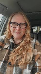 Joyce Covey's Instagram, Twitter & Facebook