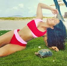 Actress Salma Hayeks Bikini Photos Are Something to Behold: See Her  Swimsuit Pictures