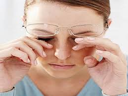 Cara kerja retinoid tidak jauh berbeda dengan prosedur. Tips Mengelakkan Power Rabun Mata Berkurang