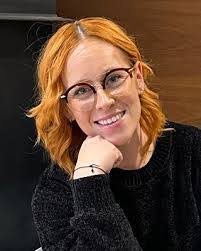 Andrea Coston's Instagram, Twitter & Facebook