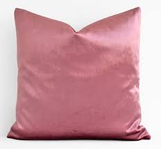 Luxury Dusty Rose Velvet Throw Pillows Velvet Pillow Cover 20x20 Pink Pillows Decorative Pillow Velvet In 2020 Pink Velvet Pillow Pink Pillows Decorative Velvet Throw