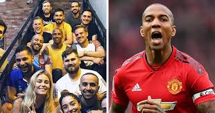 After the match ends people will probably kept in their seats for safety. Young Maintains Fitness In Dubai Alongside Sane And Gundogan Tribuna Com