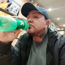 Erika Viveros's Instagram, Twitter & Facebook