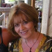 Paulette Roper's Instagram, Twitter & Facebook