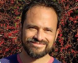 Michael Roy's Instagram, Twitter & Facebook