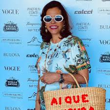 Narcisa tamborindeguy fazendo compras mulheres ricas 16/01. Ai Que Loucura Narcisa Tamborindeguy Fura Novamente A Quarentena Jornal Meia Hora Celebridades E Tv