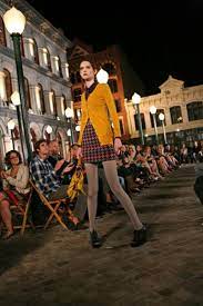 This is strictly for verified posters, so you can be sure that all content is coming from reddit. Top Model Ann Ward Feet Shefalitayal