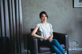 17 hours ago · 許藍方的不倫風波扯出吳宗憲，根據《三立新聞網》報導，吳宗憲就曬出許藍方的道歉簡訊「很不好意思，打擾到您，還牽扯到您」，吳宗憲則安慰. ä¸€é¡åˆ°åº• æ•™æ…¾è¨±è—æ–¹