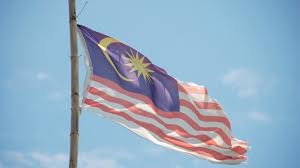 Dalam lambang dan bendera ini tersimpang bebagai macam makna tersendiri bagi negara itu sendiri. Warga As Tidak Tahu Bendera Malaysia Dikira Lambang Isis Kumparan Com