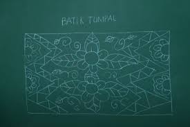 Proses pembuatan batik betawi hampir sama dengan batik lainnya. Makna Motif Tumpal Dalam Batik Betawi