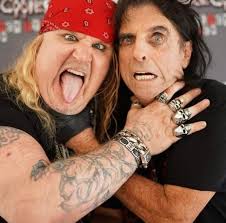 Coco Rolling Worldwide