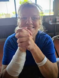 Emily Cadle's Instagram, Twitter & Facebook