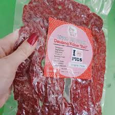 They are a popular snack in maritime southeast asia, and is most closely associated with the culinary traditions of indonesia, in particular javanese cuisine. Harga Dendeng Babi Terbaik Makanan Instan Makanan Minuman Agustus 2021 Shopee Indonesia