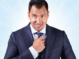 Daarom is cabaretier guido weijers terug in het theater, om je een keiharde lachspiegel voor te houden terwijl de wereld in de fik staat. Guido Weijers Boeken Huren Totalbookings