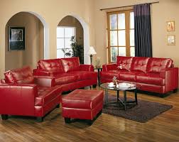 Weiße und schwarze wohnzimmer tv rotes sofa doppel stockfoto. Rotes Sofa Ins Innendesign Einbeziehen Inspirierende Rote Sofas