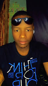 فيديوهات أنشأها AMANA.SO (@amanar.fulani8) باستخدام original sound