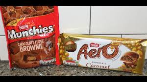 Nestle Chocolate Fudge Brownie Munchies Chocolate Caramel Aero Review Youtube