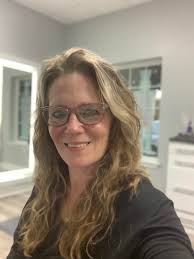 Hi Everyone. I'm Carli, a local hairdresser with 30 years plus experience.  I've just moved into Belles and Beaus Salon. I'm here Thursday-Saturday.  I'd like to welcome you to my new home