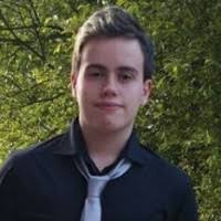 8 perfiles de «Adrian Abella»